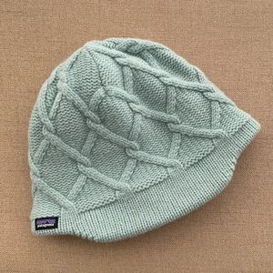 Patagonia fleece lined beanie